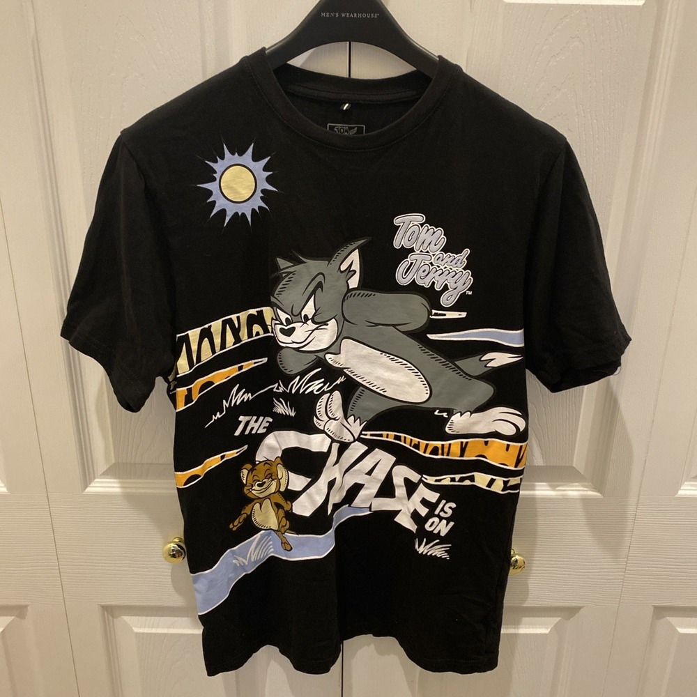 Tom &‎ Jerry The Chase Is On Graphic T-shirt Men's Large Black Vivid Print